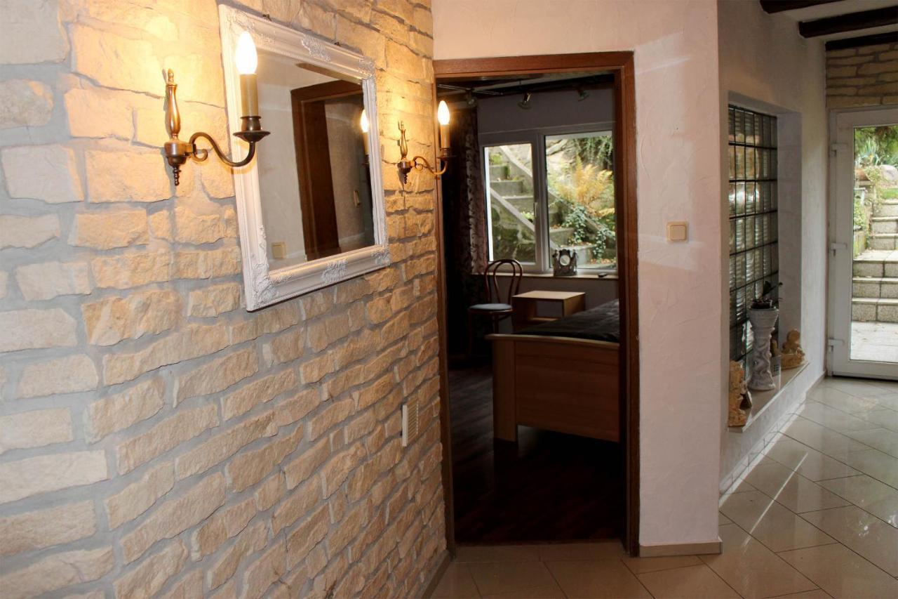 Apartments Zum Henker เควดลินบวร์ก ภายนอก รูปภาพ